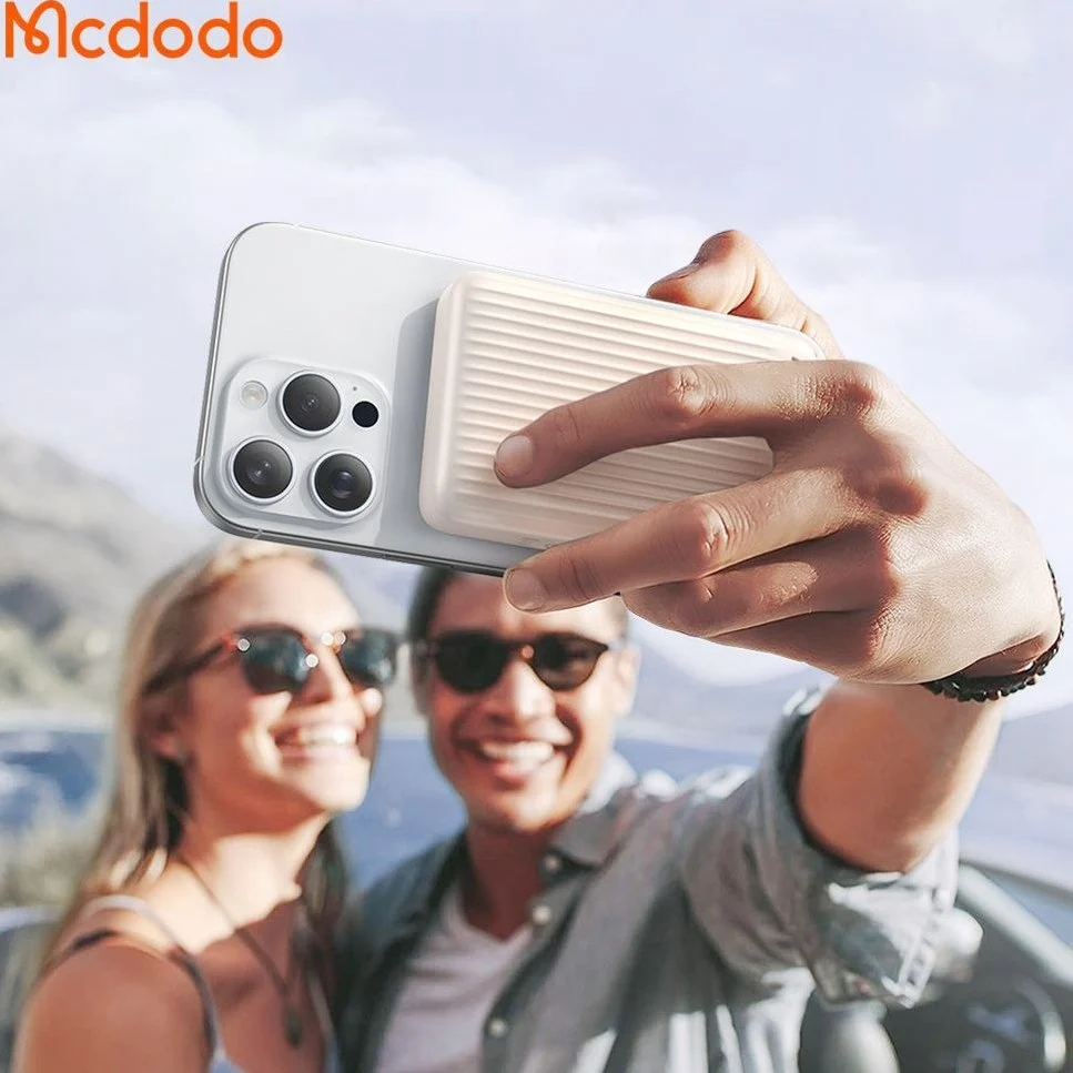 پاوربانک مک دودو مدل MC-7811 ظرفیت 10000 میلیآمپر ساعت با توان 30 وات - Image 7